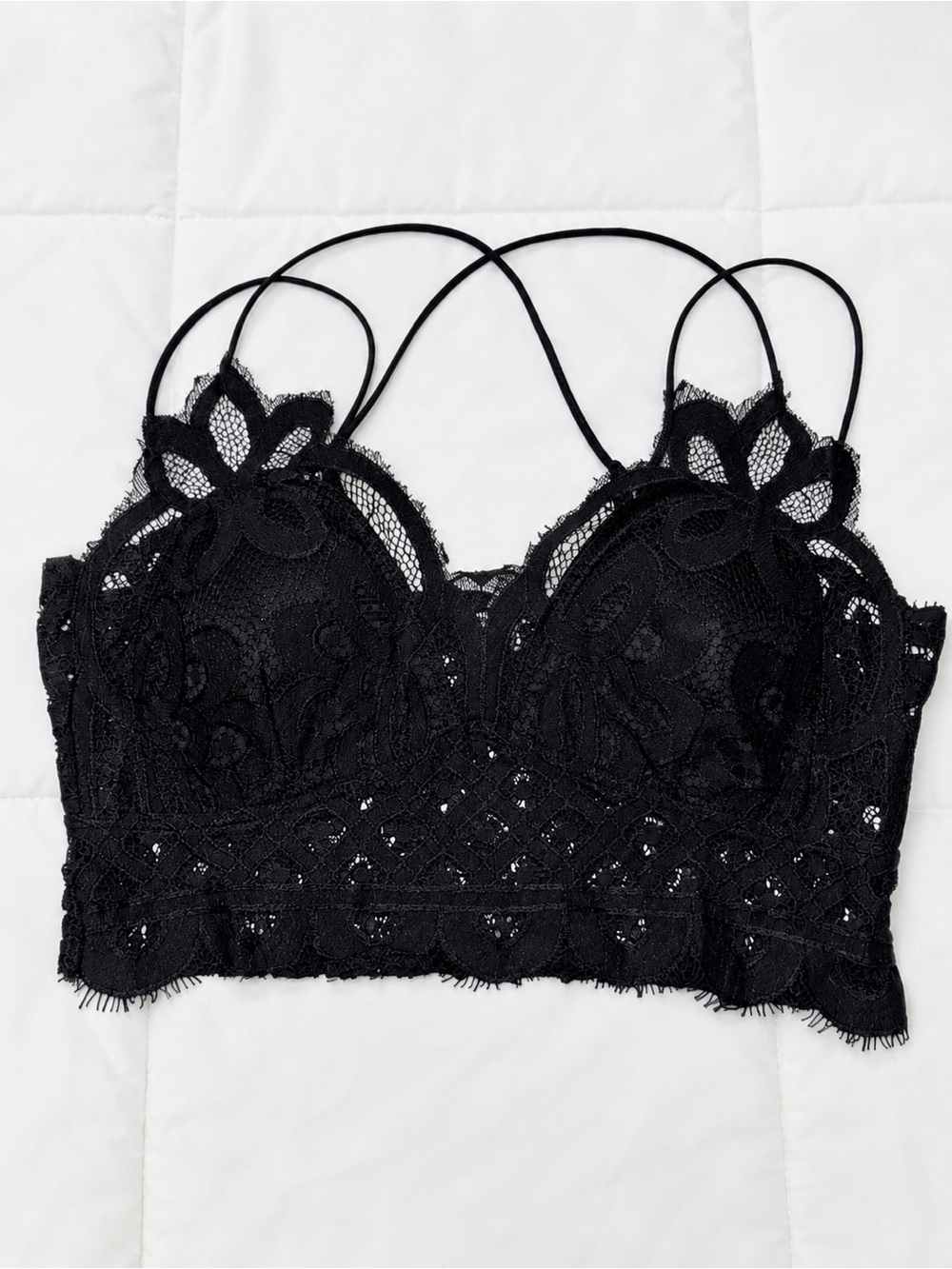 Zenana Black Lace Floral Bralette Crop Cami Strappy Size Medium Boho